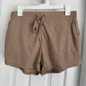 Quiet Storm Kettle Belle Shorts